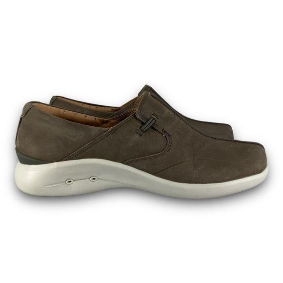 Clarks Unstructured Un Loop 2 Walk Sneakers 26144761 4055 Slip On Brown Women 8M - Picture 3 of 9